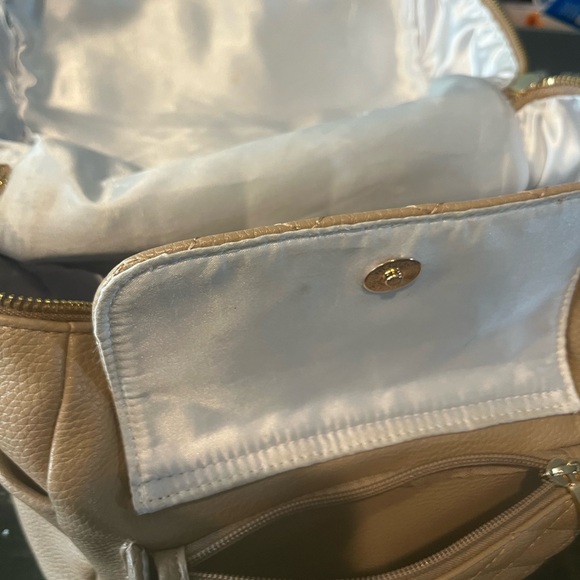 Luli bebé diaper bag - Picture 6 of 6